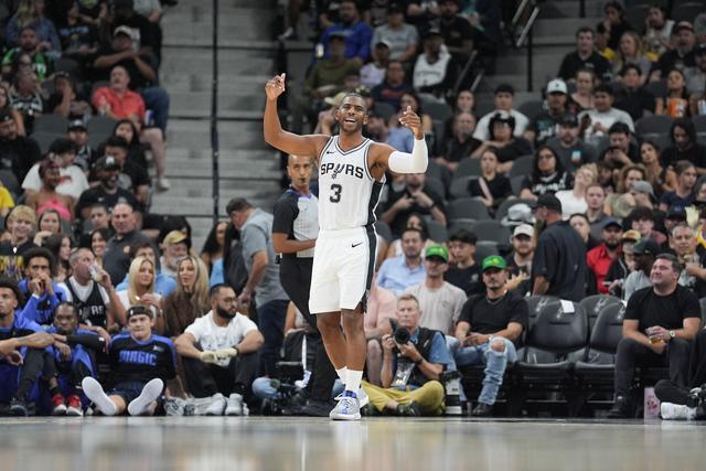 英联杯-伊萨克破门戈登建功 阿森纳0-2纽卡斯尔